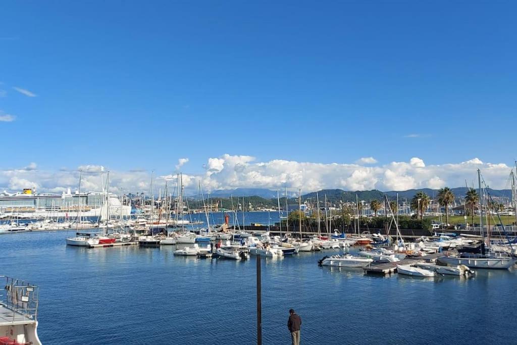 Elegante Appartamento La Spezia Centro Екстер'єр фото