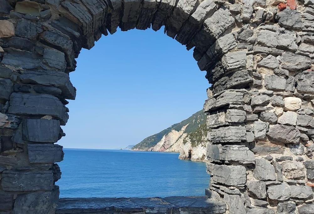 Elegante Appartamento La Spezia Centro Екстер'єр фото